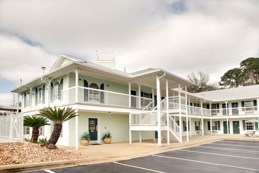 Photo of Buildings in Millbrook