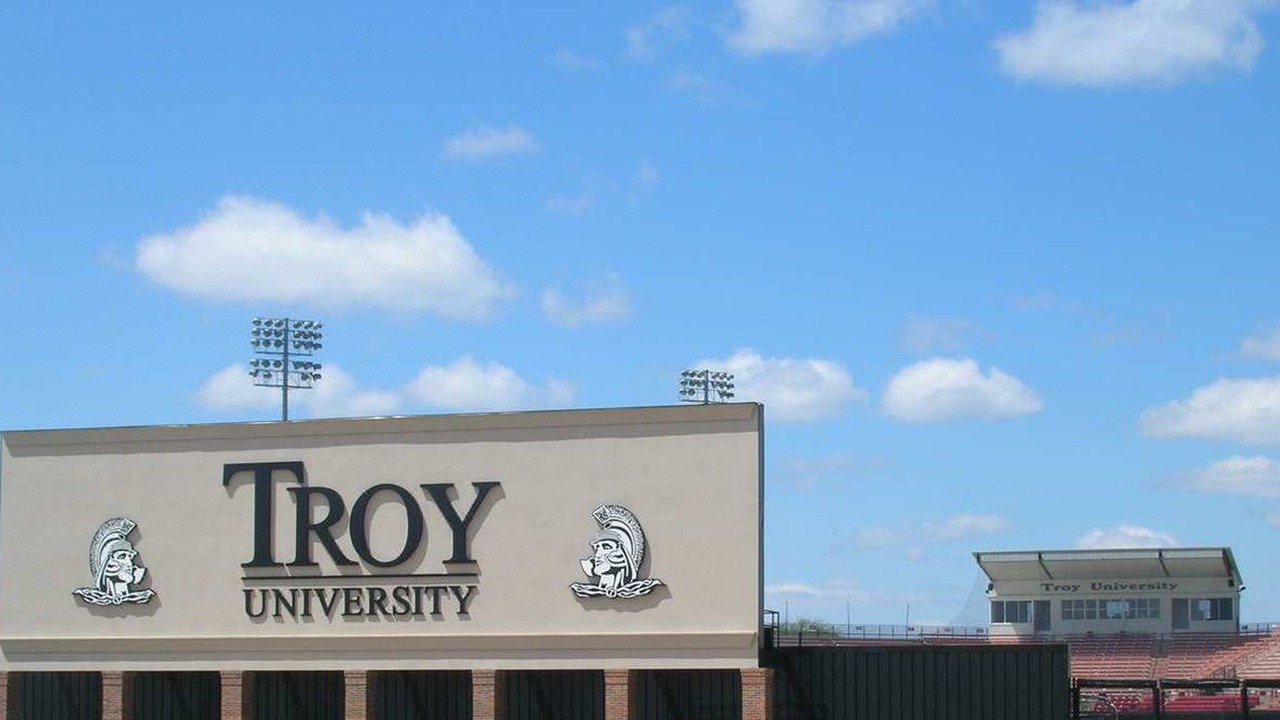Photo of Buildings in Troy