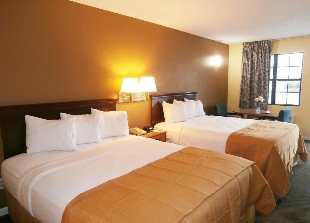 Photo of Bedroom in Hawkinsville