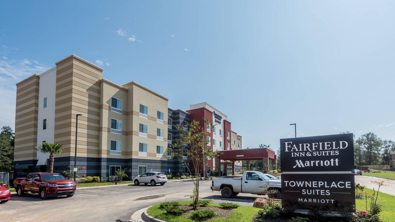 Photo of Buildings in Saraland