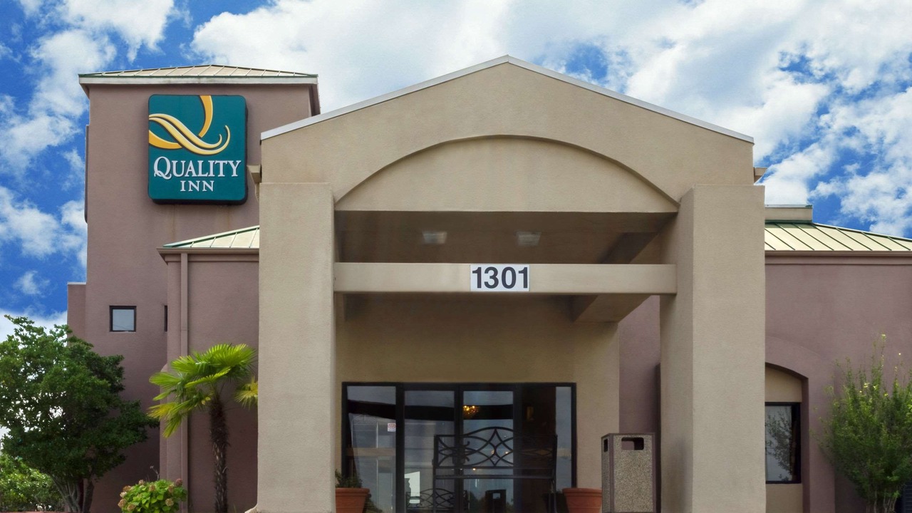 Photo of Buildings in Meridian