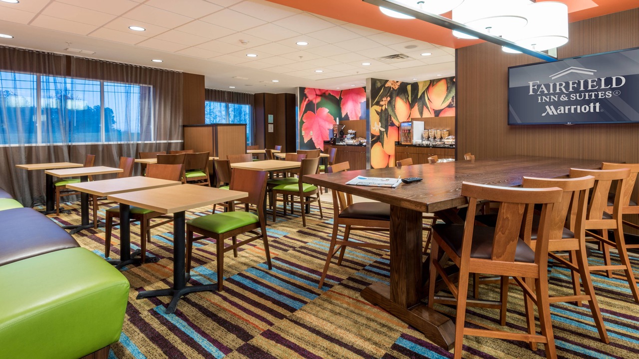 Photo of Livingroom in Enterprise