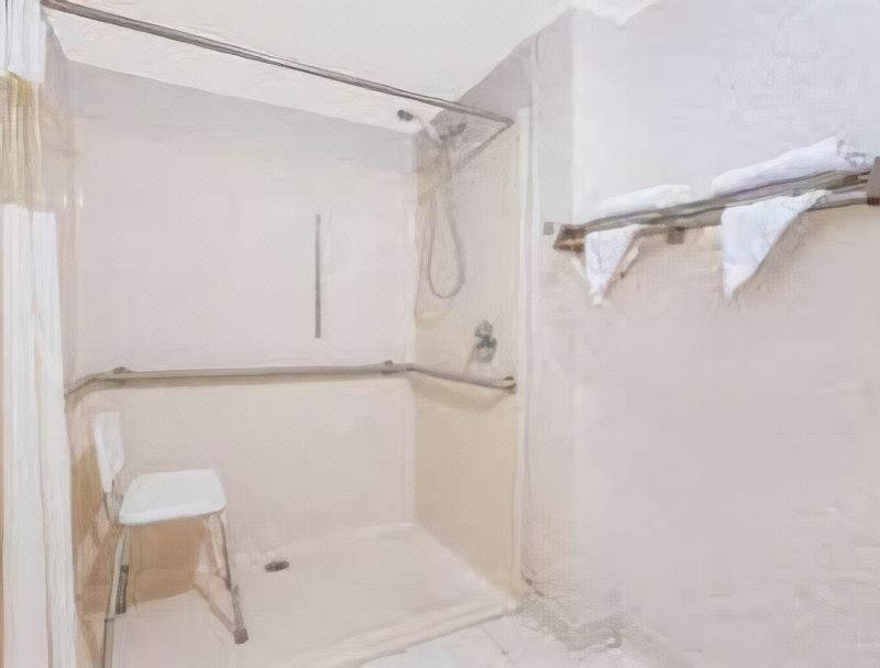 Photo of Bathroom in Thomaston