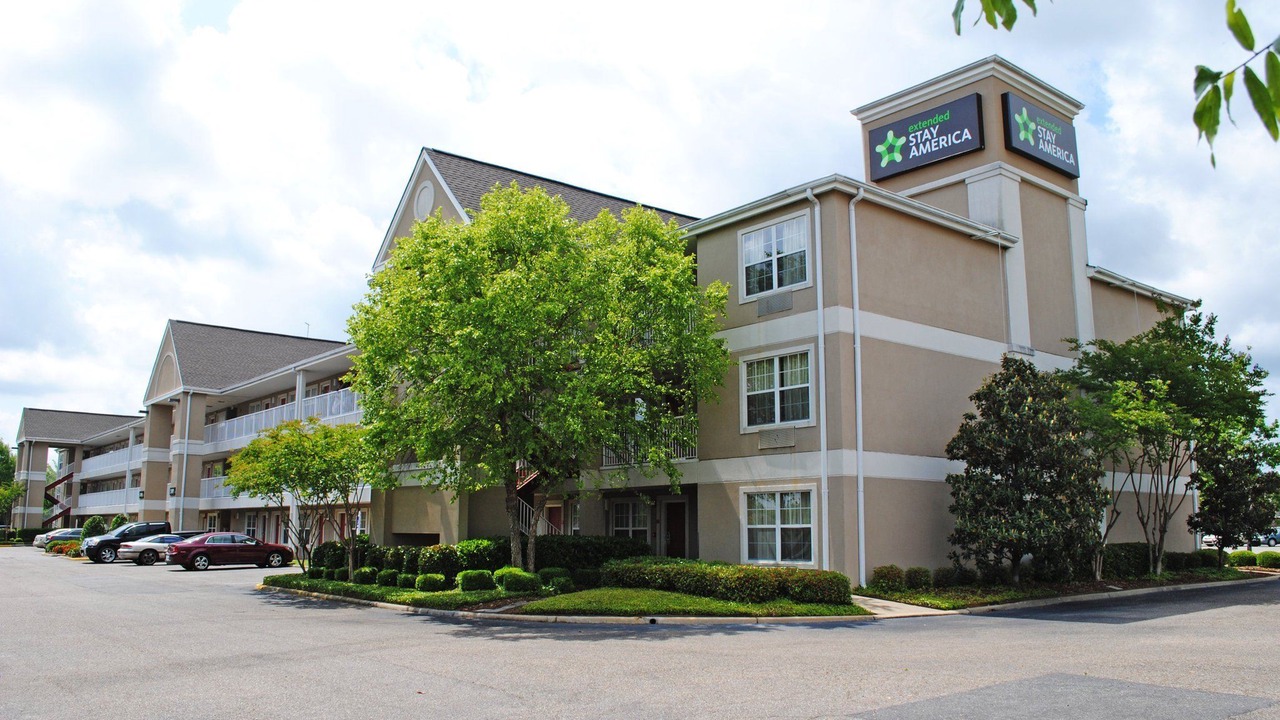 Photo of Buildings in Gunter Afs