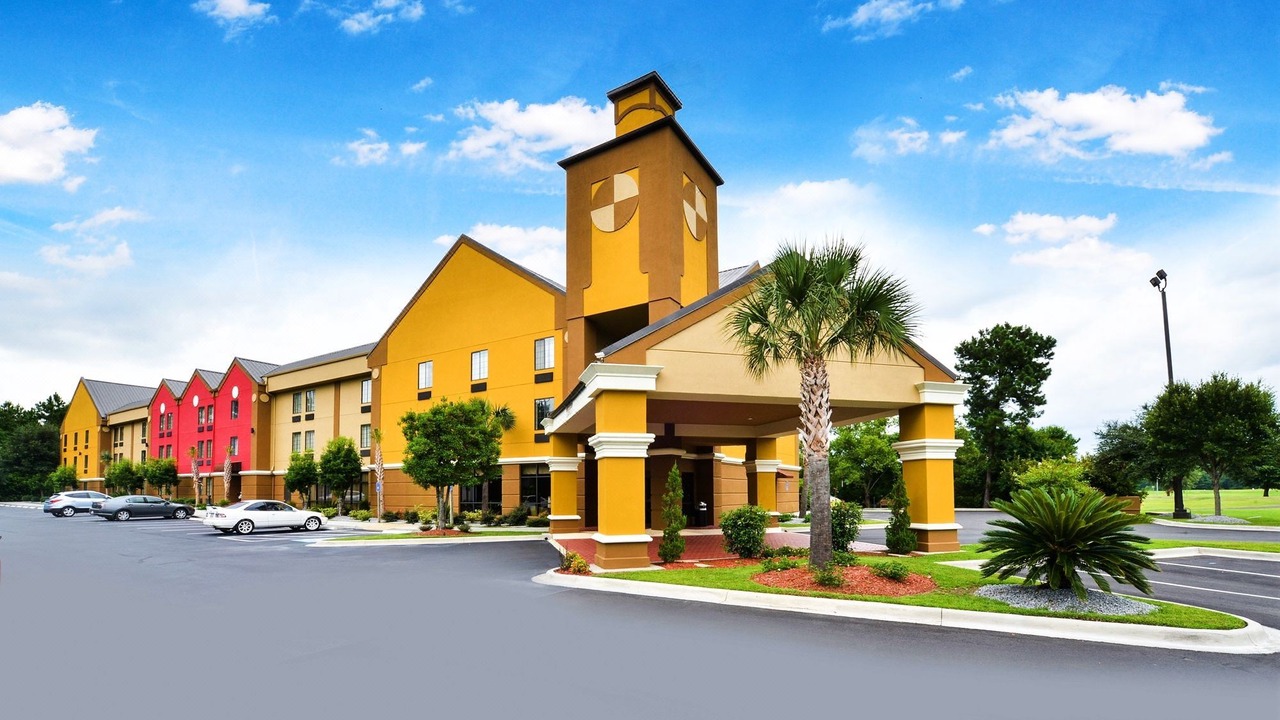 Photo of Buildings in Pooler