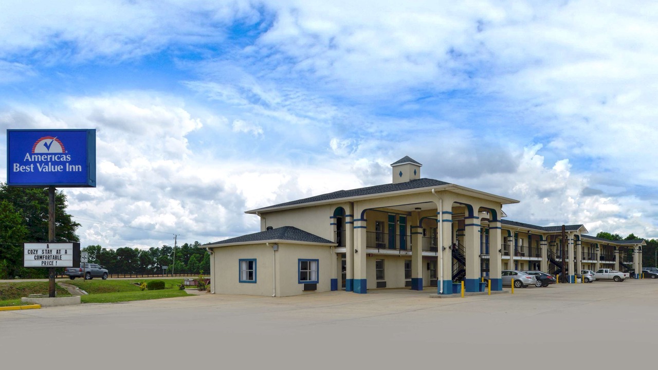 Photo of Buildings in Mexia