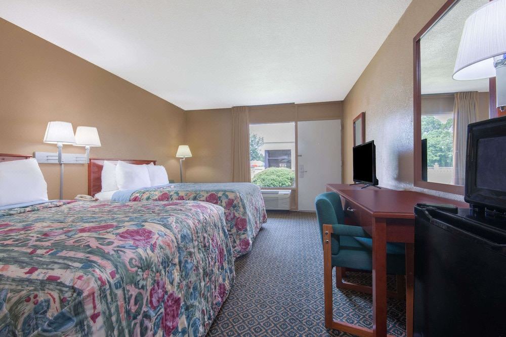 Photo of Bedroom in Clanton