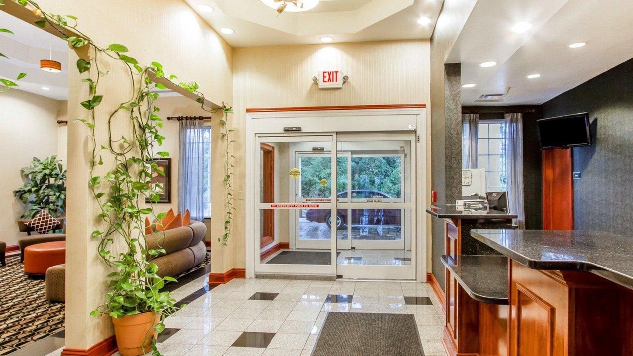 Photo of Livingroom in Greenville