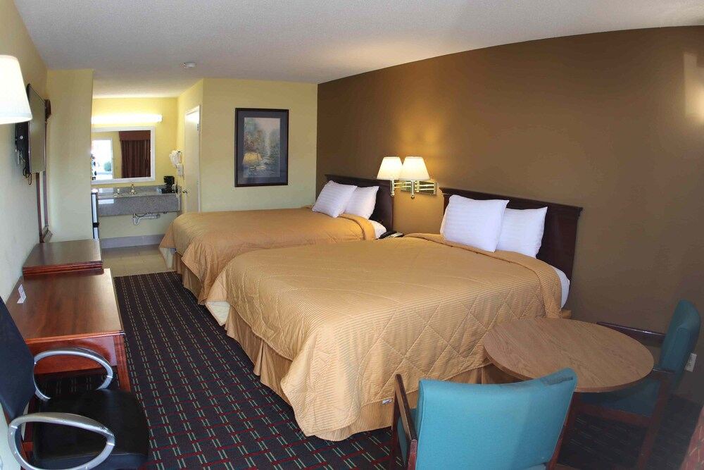 Photo of Bedroom in Hawkinsville