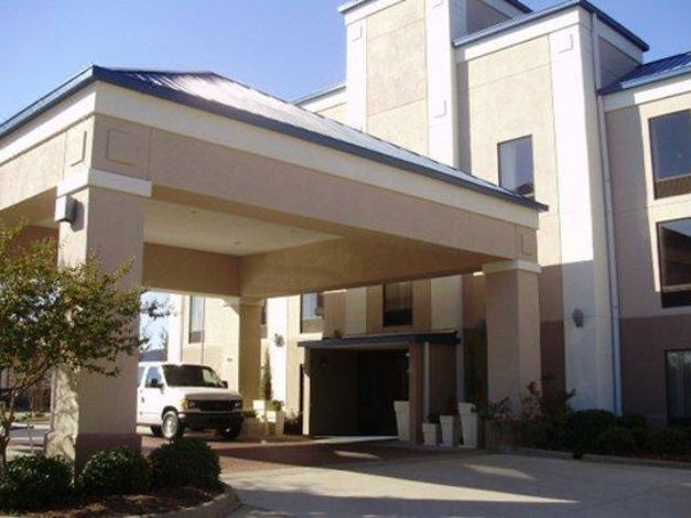 Photo of Buildings in Pearl
