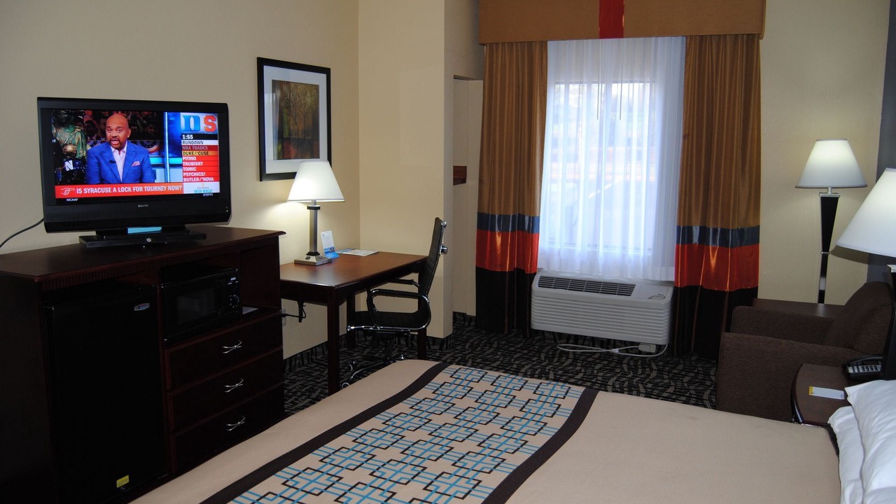 Photo of Livingroom in Prattville