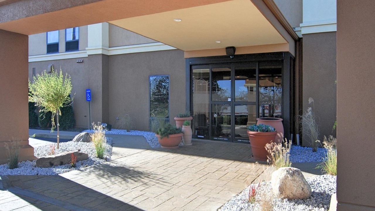 Photo of Livingroom in Troy