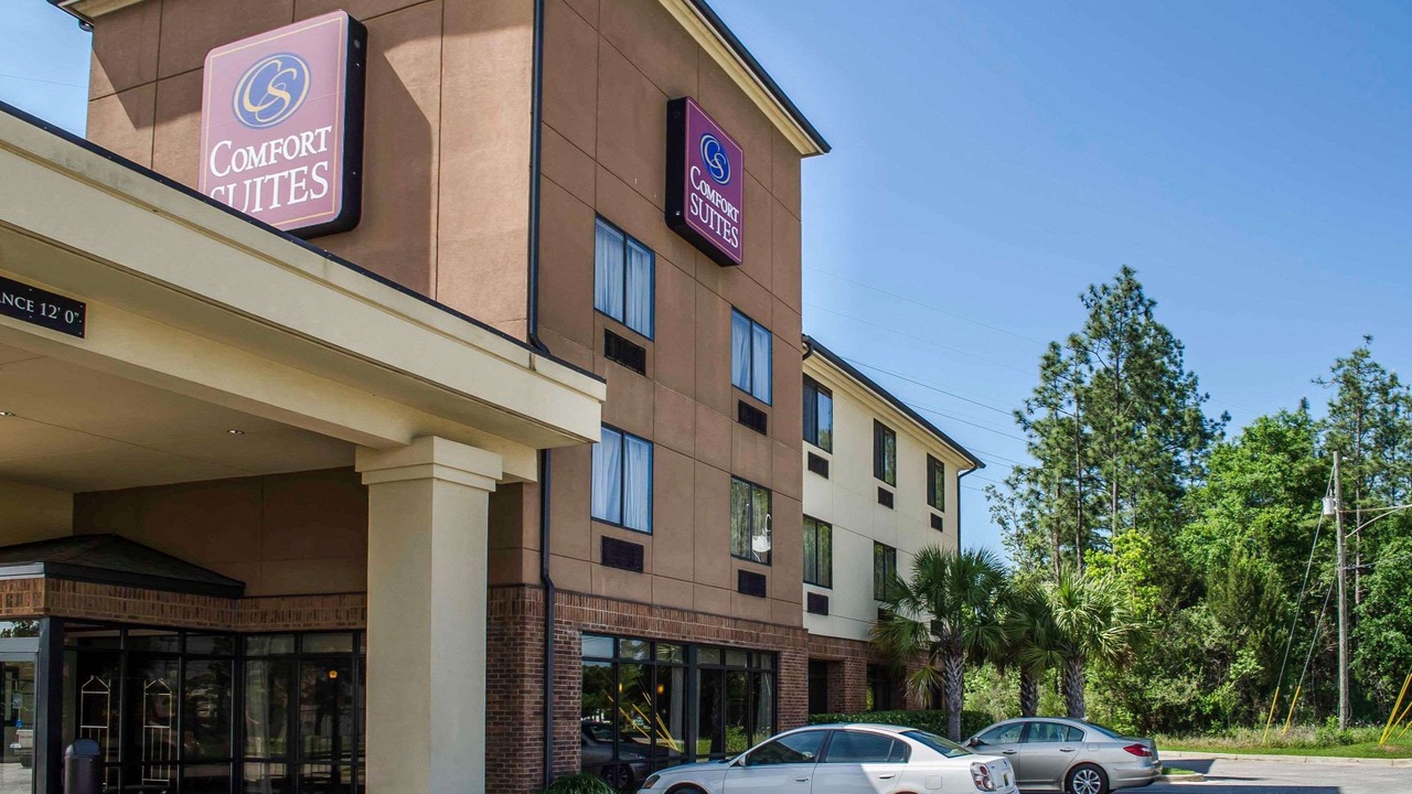 Photo of Buildings in Saraland
