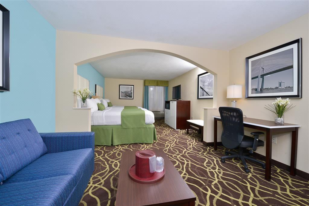 Photo of Livingroom in Pooler