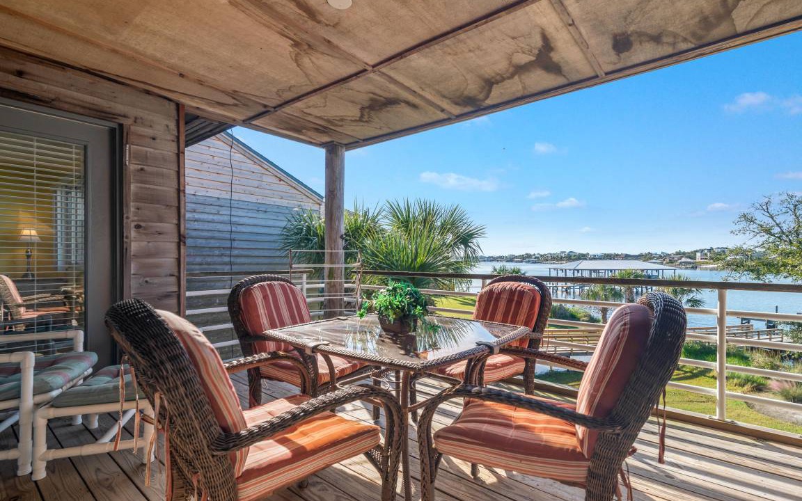 Photo of Patio Balcony in Ono Island