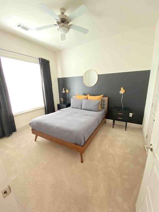 Photo of Bedroom in Oakland