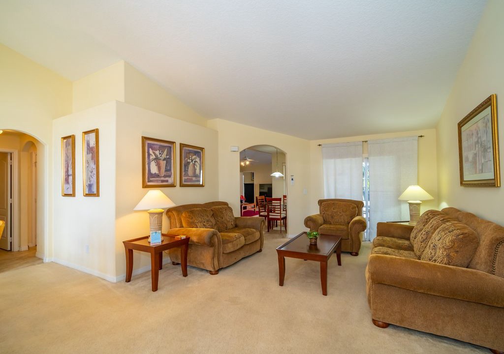Photo of Livingroom in Tuscan Ridge