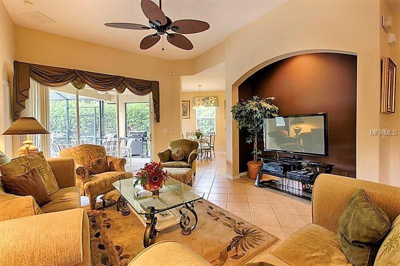 Photo of Livingroom in Florida Pines