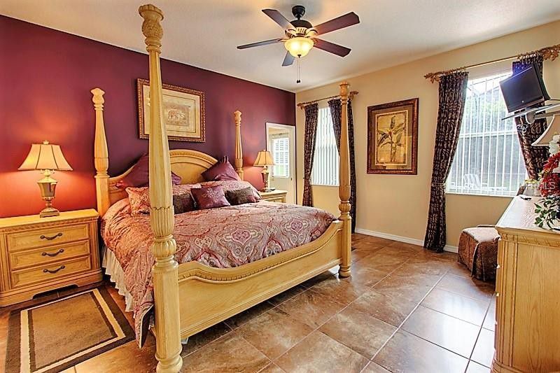 Photo of Bedroom in Florida Pines