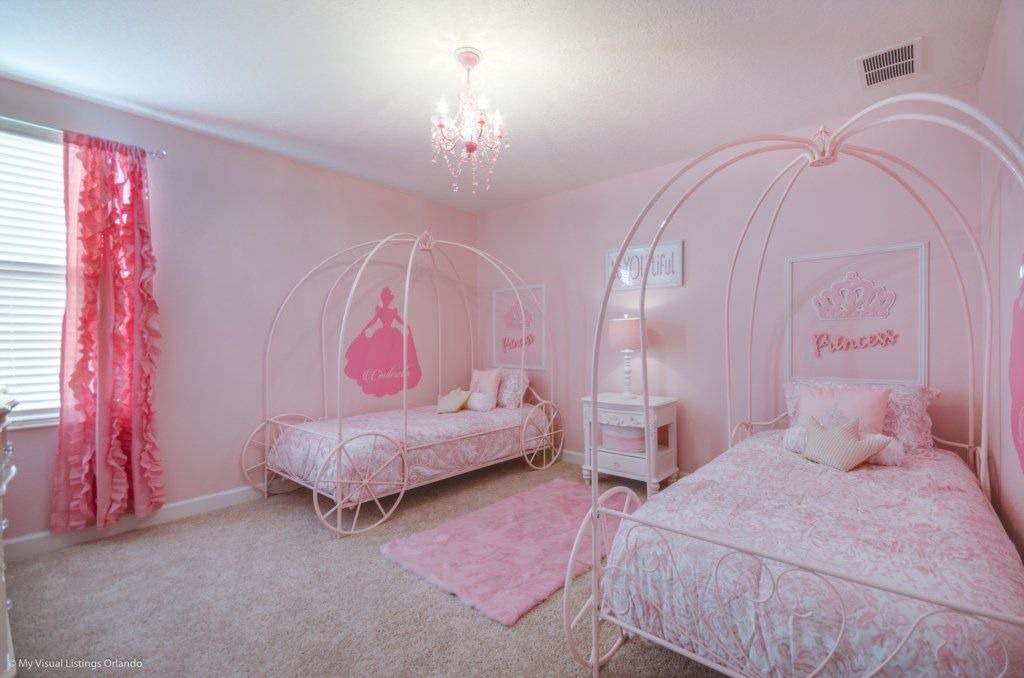 Photo of Bedroom in Davenport
