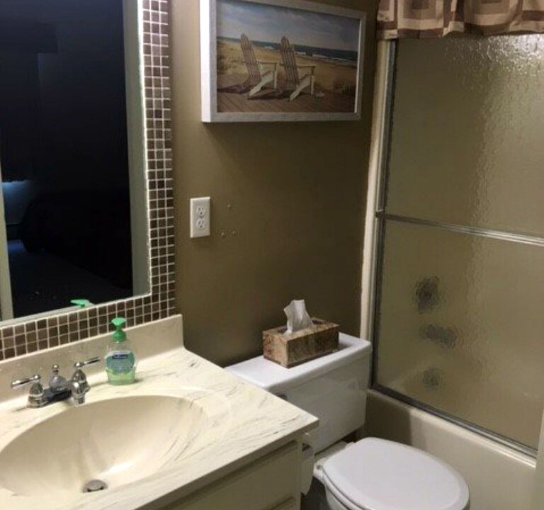Photo of Bathroom in Acme