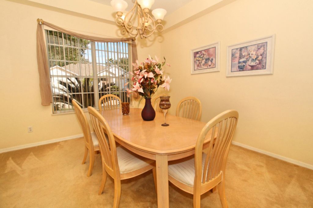 Photo of Livingroom in Ridgewood Lakes