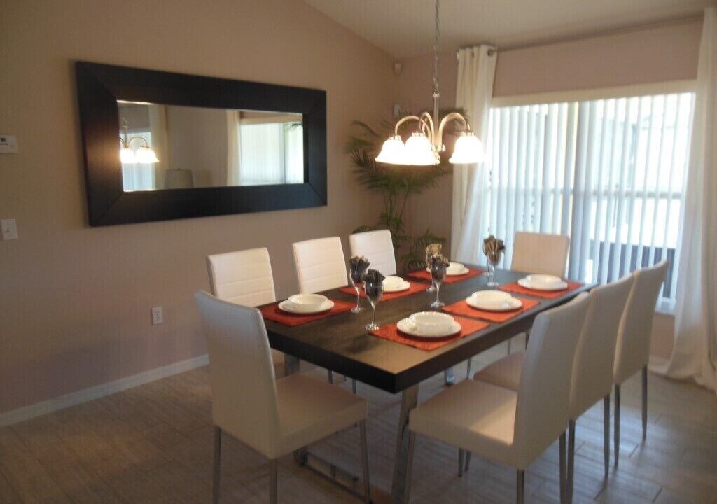 Photo of Livingroom in Tuscan Ridge