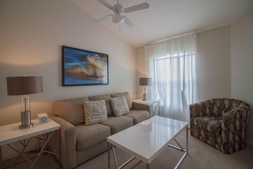Photo of Livingroom in Tuscan Ridge