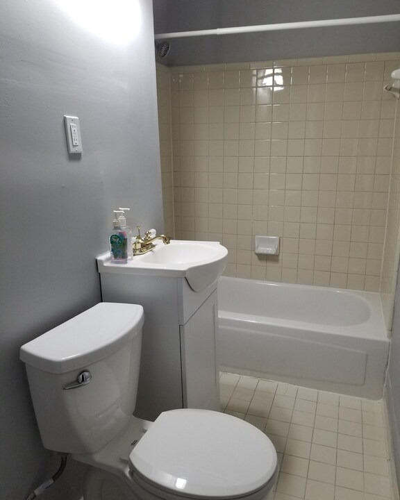 Photo of Bathroom in Atlanta University Center