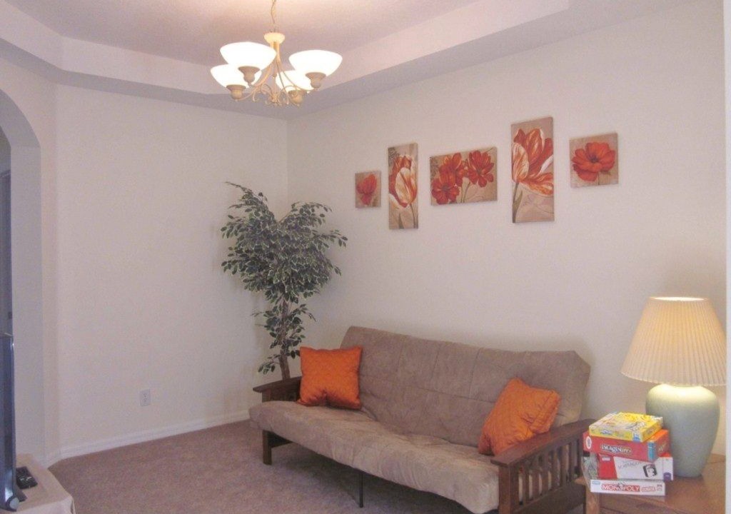 Photo of Livingroom in Florida Pines