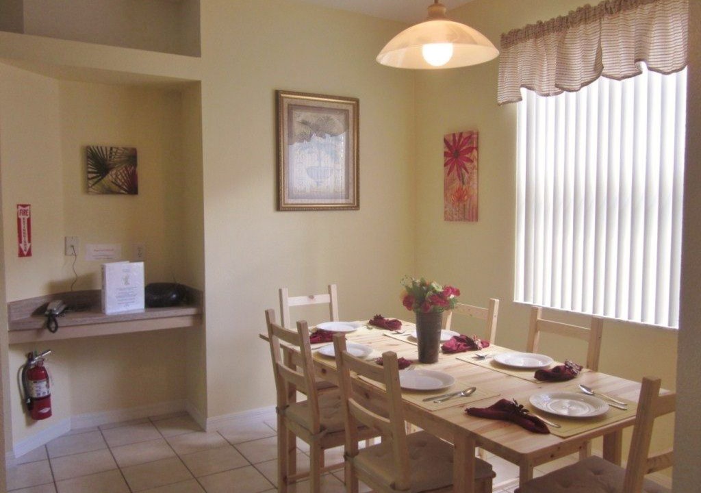 Photo of Livingroom in Florida Pines