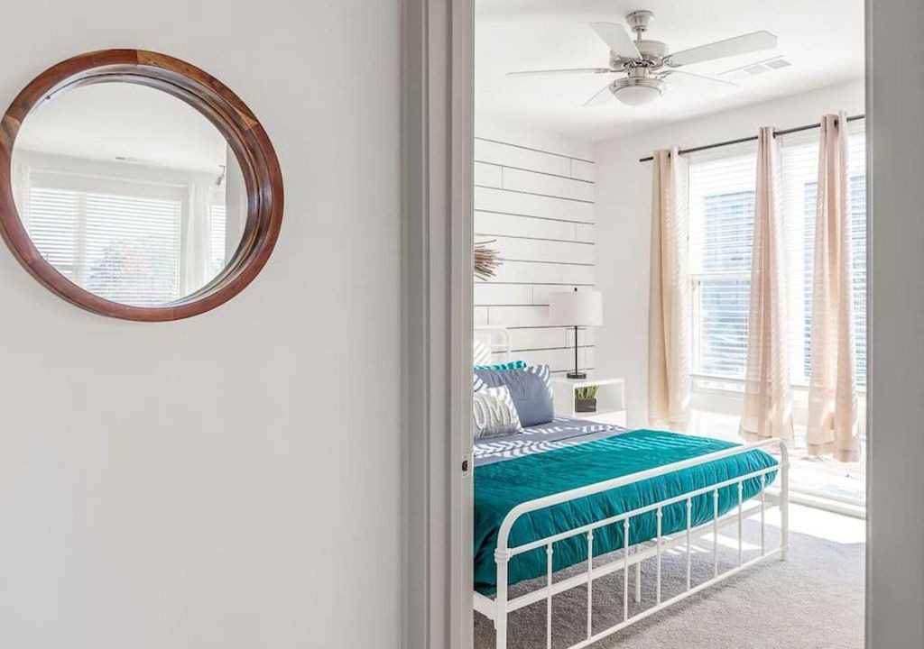 Photo of Bedroom in Oakland