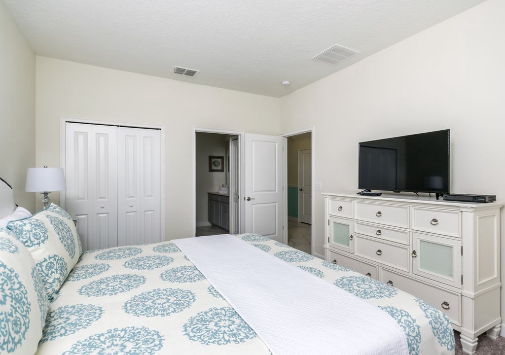 Photo of Bedroom in Loma Vista
