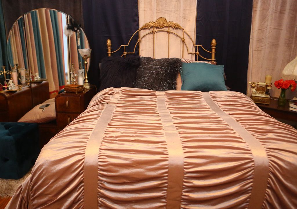 Photo of Bedroom in Oakland
