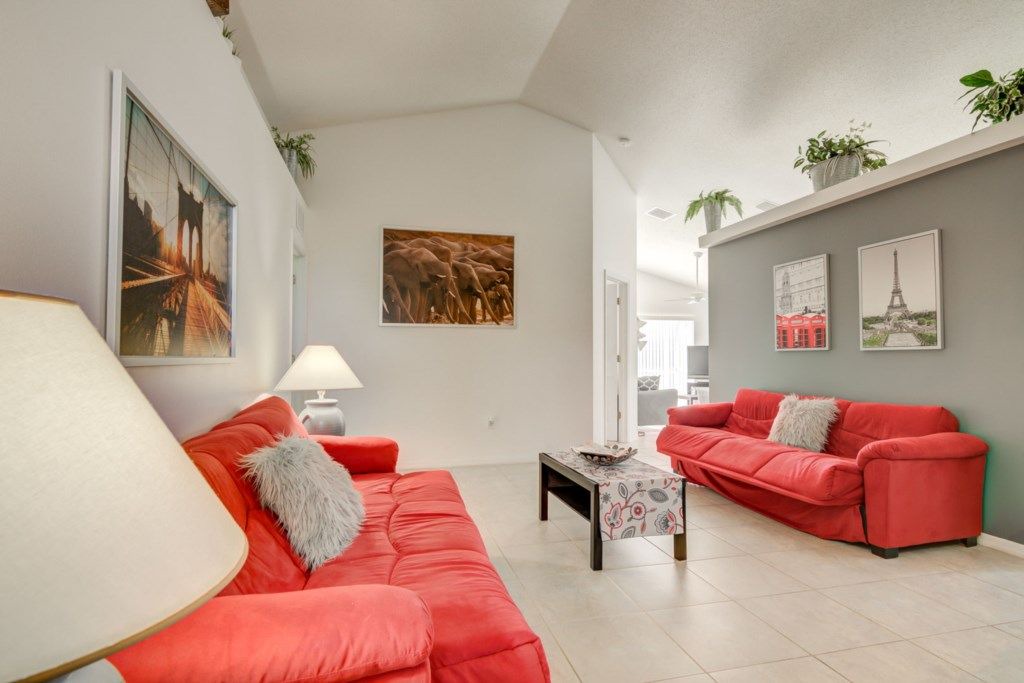 Photo of Livingroom in Florida Pines