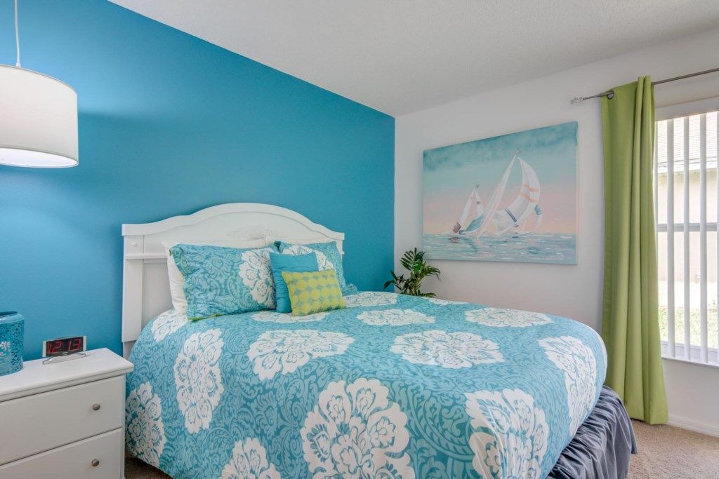 Photo of Bedroom in Florida Pines