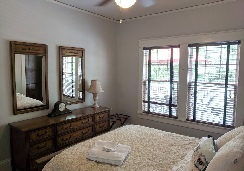 Photo of Bedroom in Virginia Highland