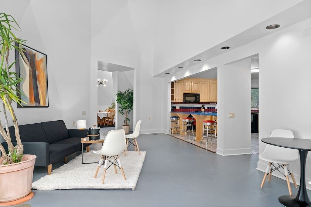Photo of Livingroom in Normal