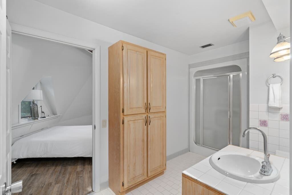 Photo of Bathroom in Normal