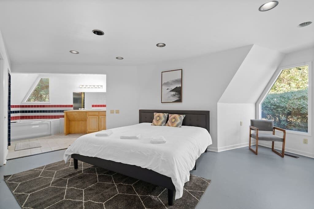 Photo of Bedroom in Normal