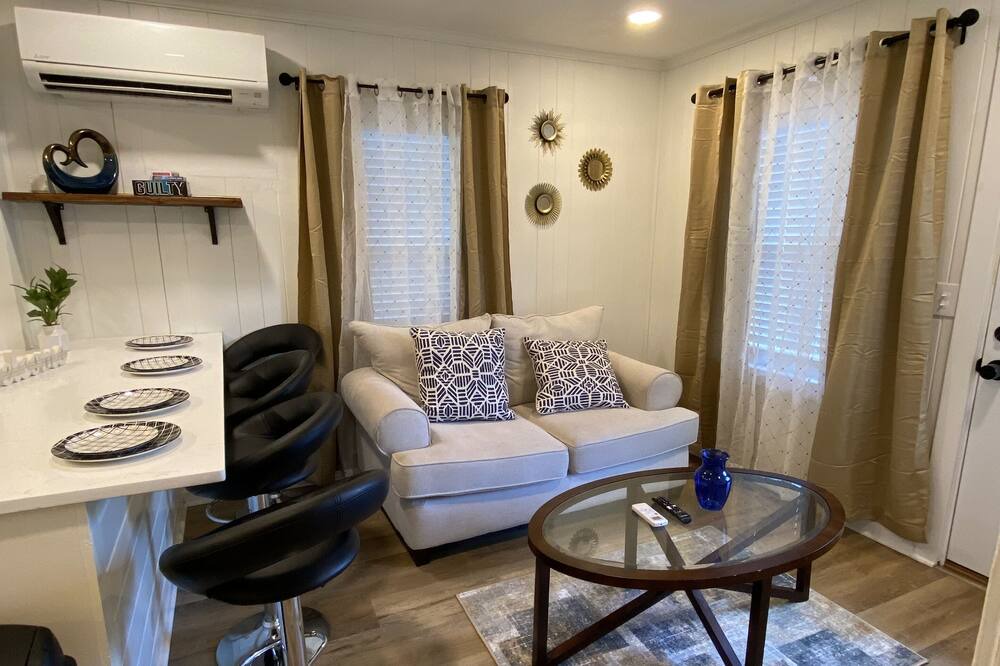 Photo of Bedroom in East Side