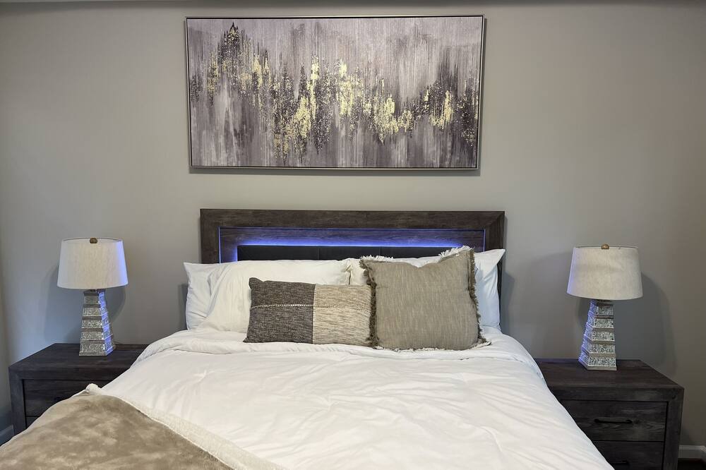 Photo of Bedroom in Hoover