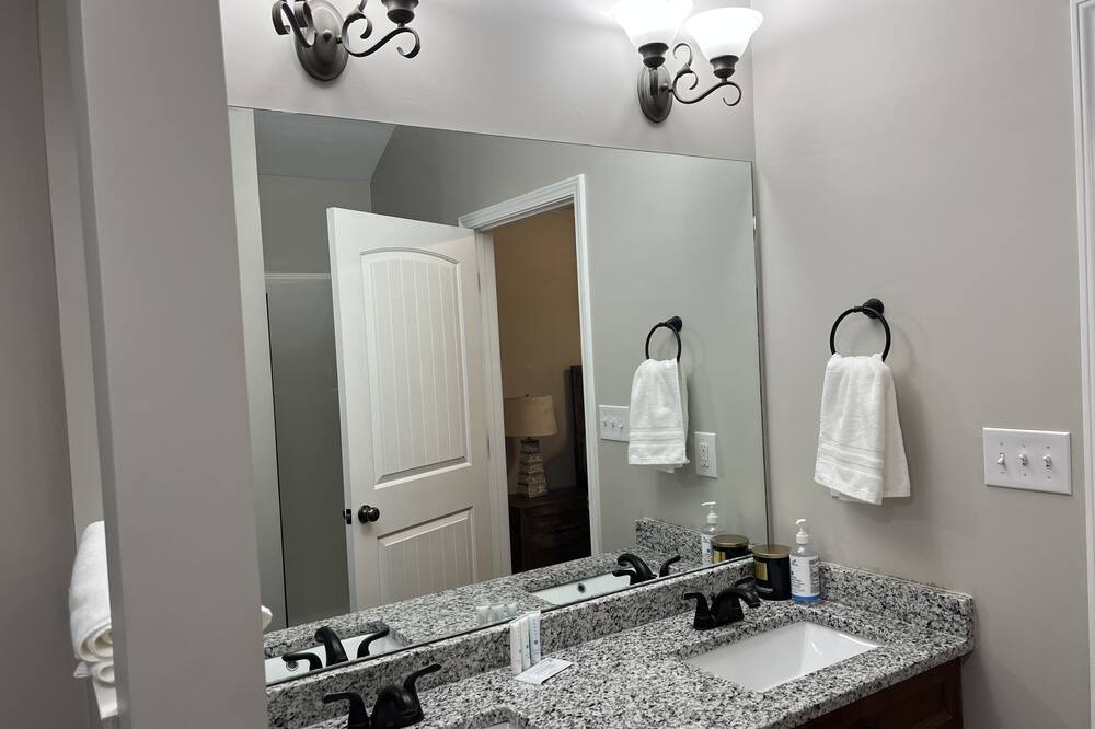 Photo of Bathroom in Hoover