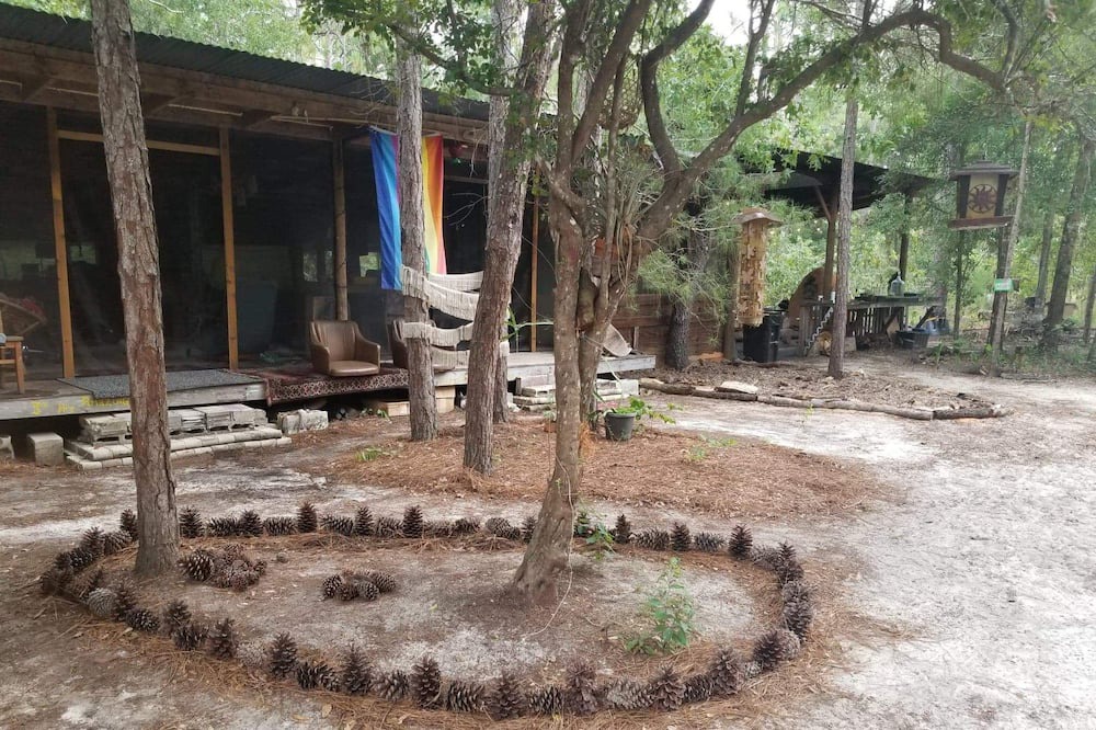 Photo of Outdoor in Edgar
