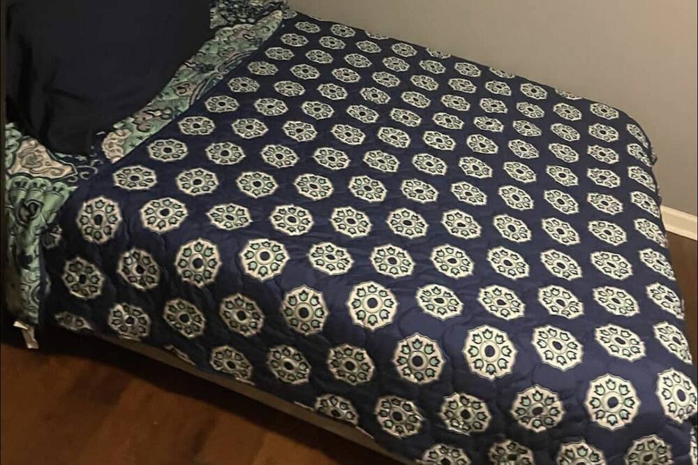 Photo of Bedroom in Albany