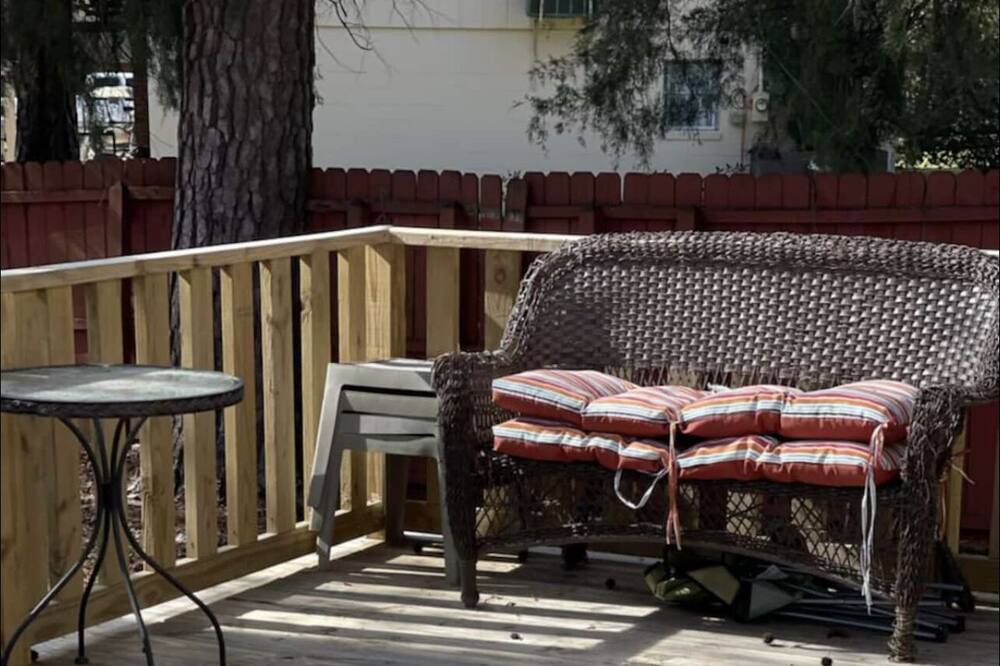 Photo of Patio Balcony in Albany