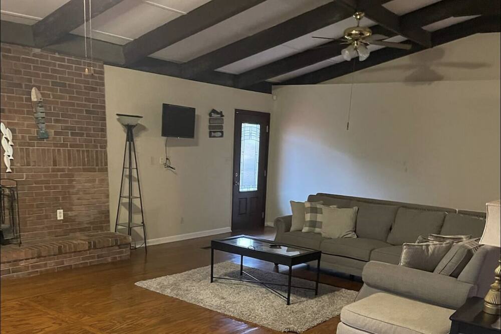 Photo of Livingroom in Albany