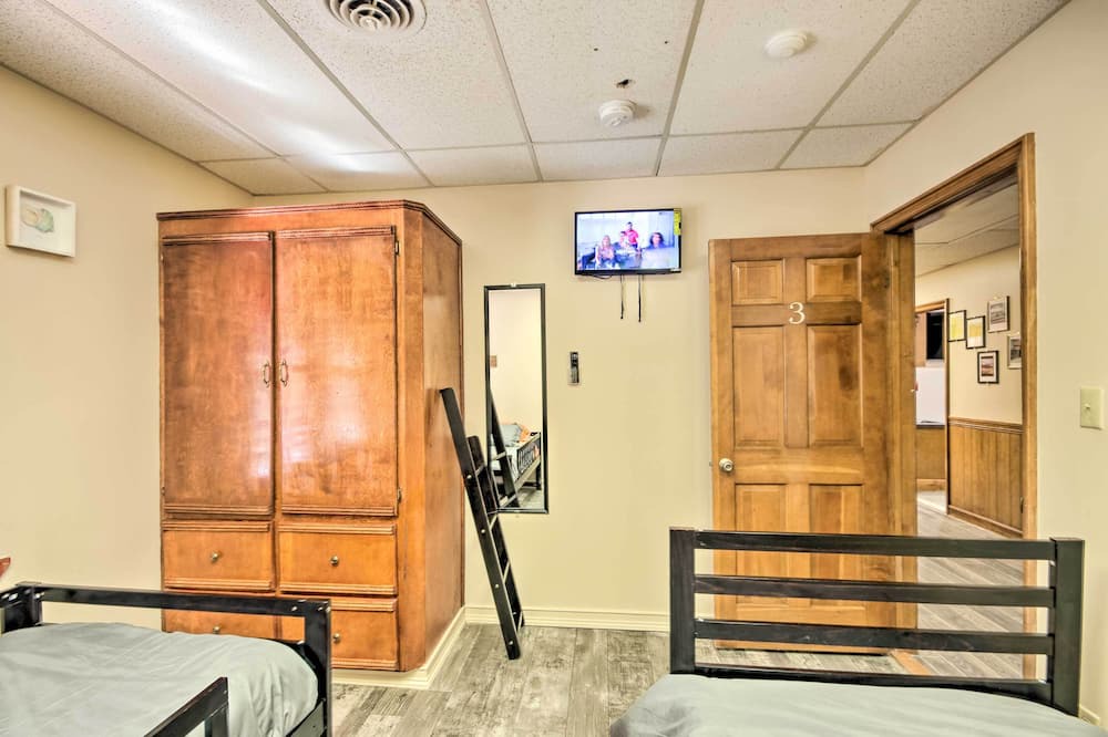 Photo of Bedroom in Newton