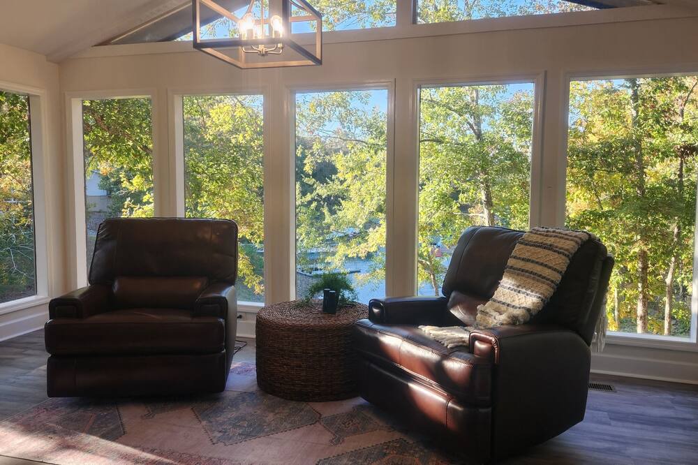 Photo of Bedroom in Jasper