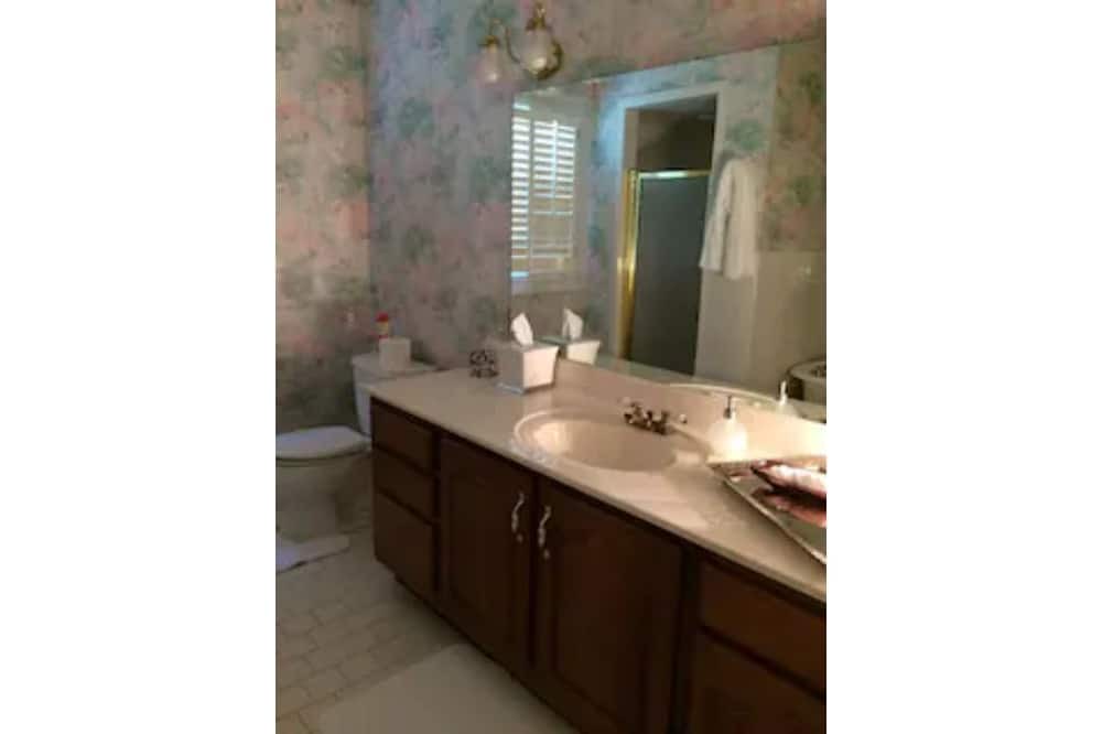 Photo of Bathroom in New Castle
